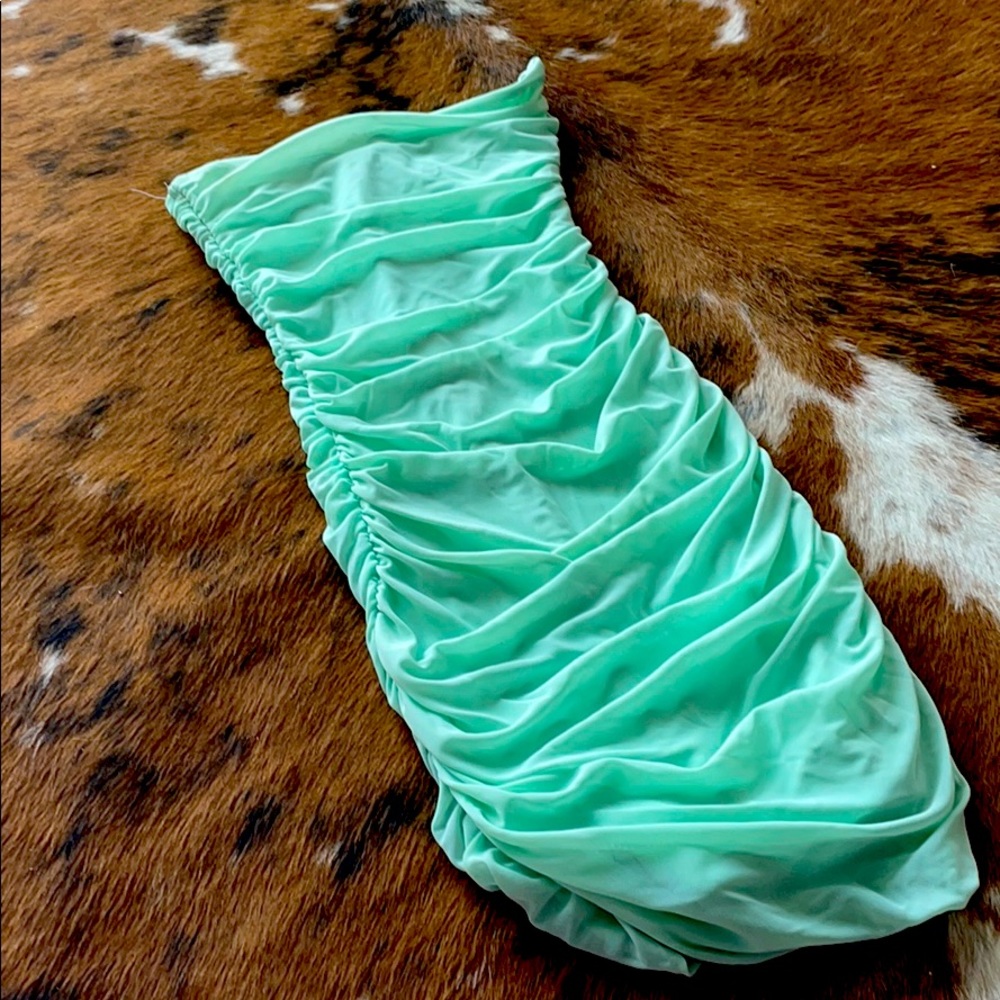 Mint strapless✨